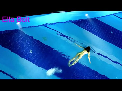 ❤️ Ùn possu micca piantà di fighjulà, ghjovana bionda catturata nuda in piscina ELLA BOLT ️ Porno à porn co.sexarxiv.ru ☑